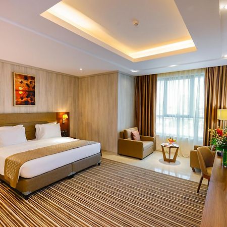Byblos Hotel Abidjan Exterior photo